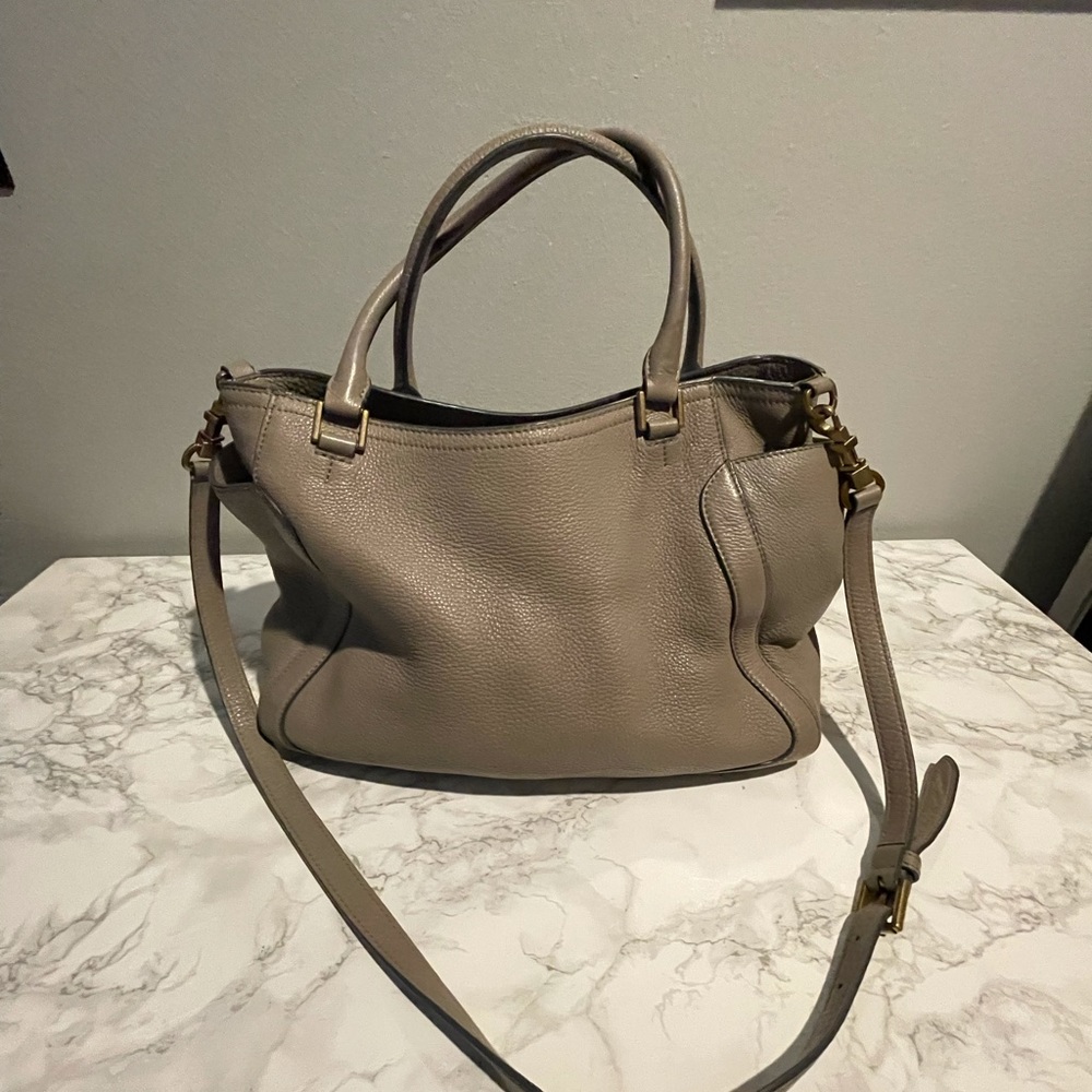 Tory Burch Frances Handbag. - Picture 9 of 10
